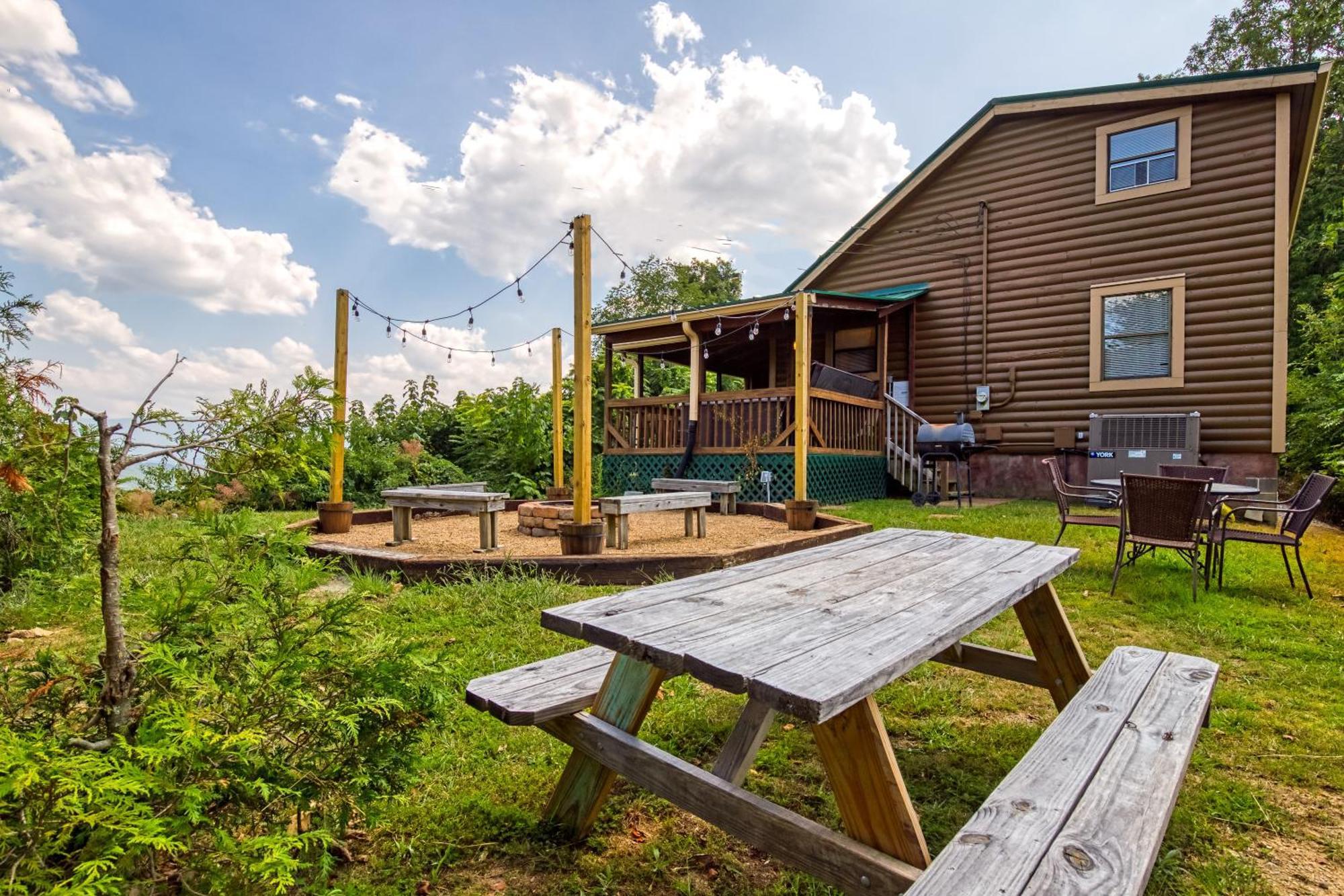 Breathtaking View, Hot Tub, 1089 Of Free Attraction Tickets For Each Paid Day, Dollywood And More! เซอเวียร์วีล ภายนอก รูปภาพ